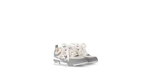 GREY SKATE SNEAKERS