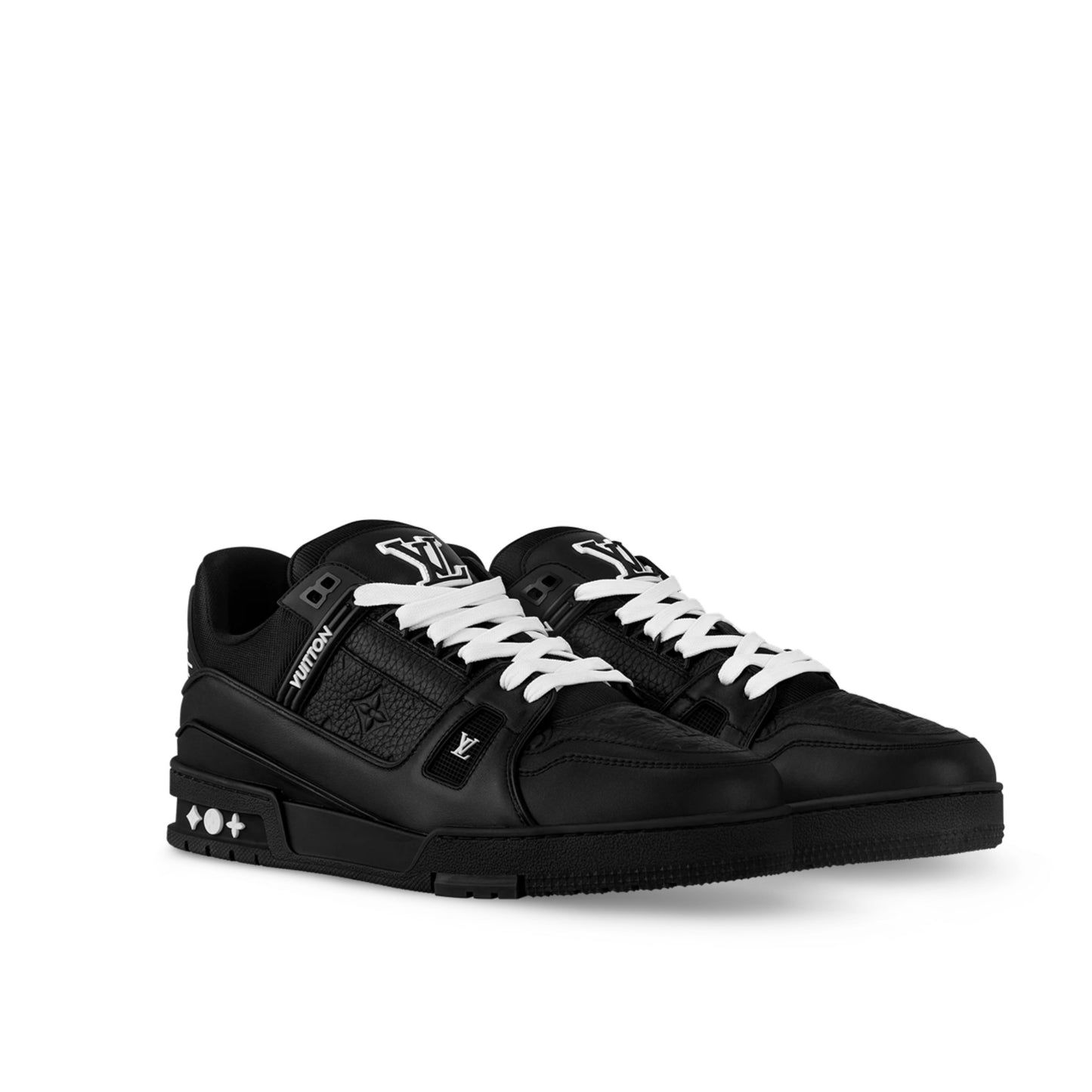 LV L0UIS TRIPLE BLACKK TRAINER SNEAKERR