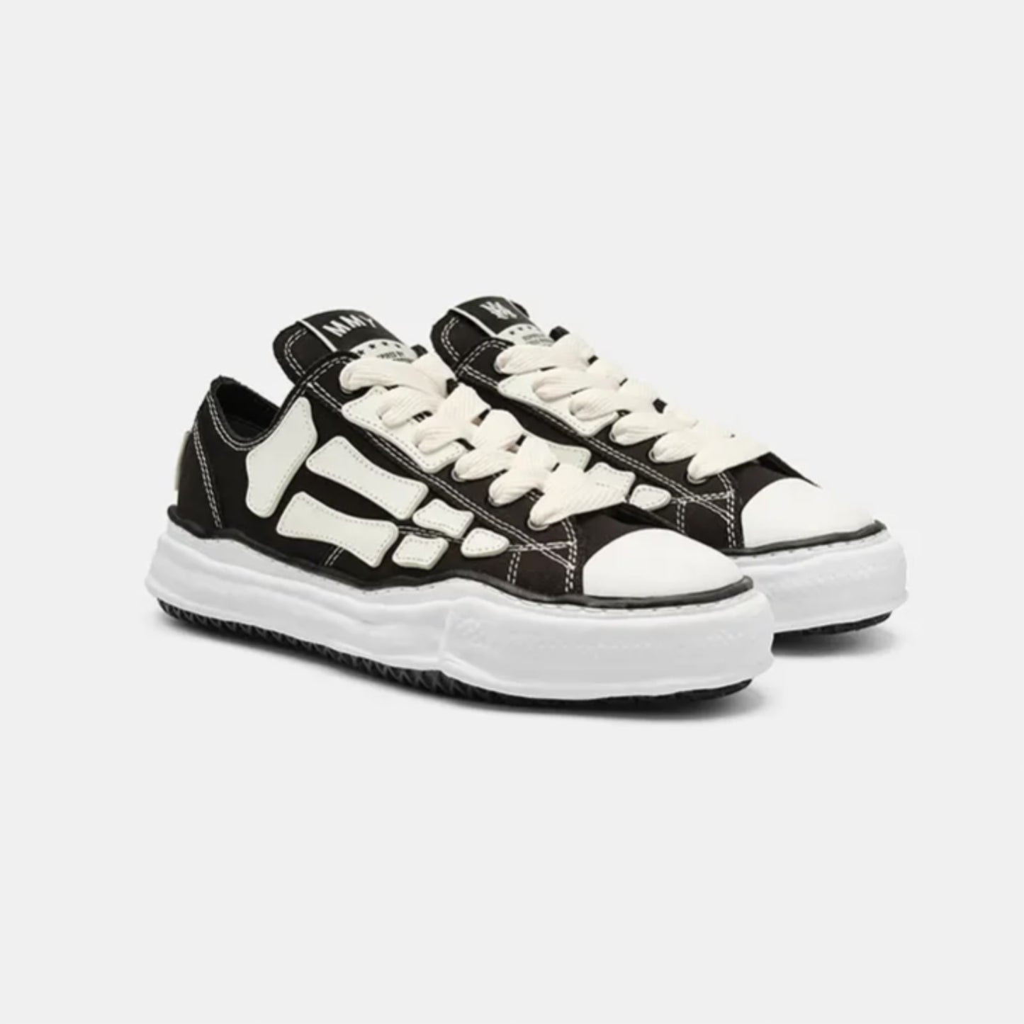 MlRl BONES SNEAKERS