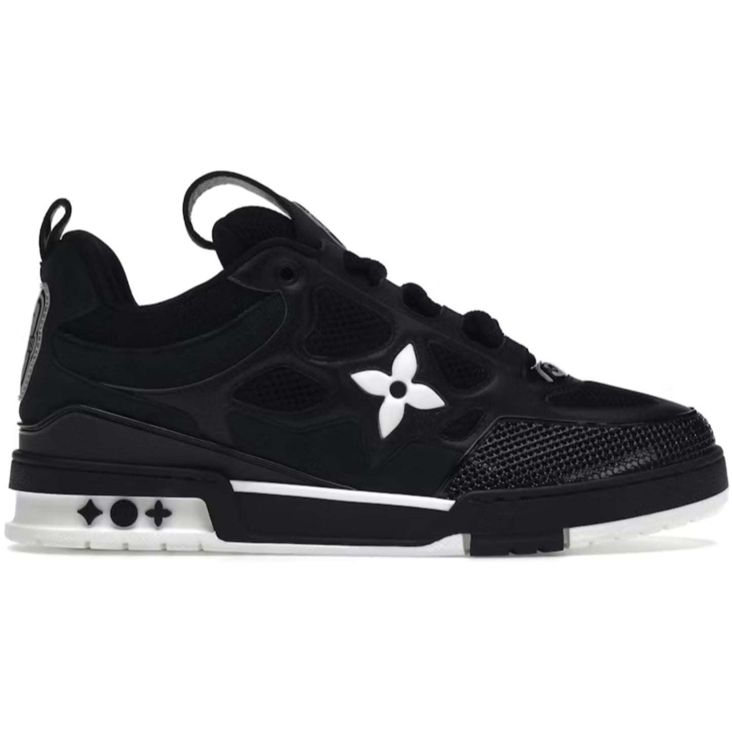 BLACK SKATE SNEAKERS